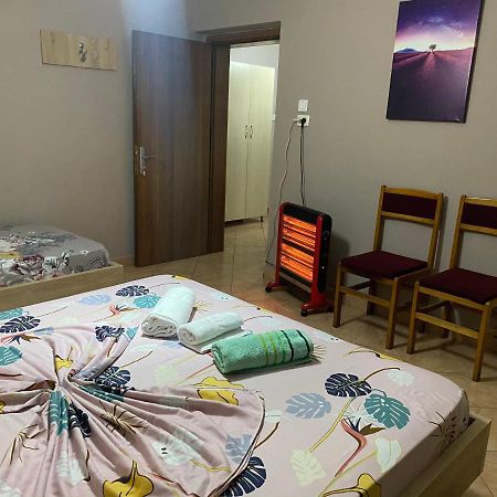 Guesthouse Sense Tiranë Ngoại thất bức ảnh