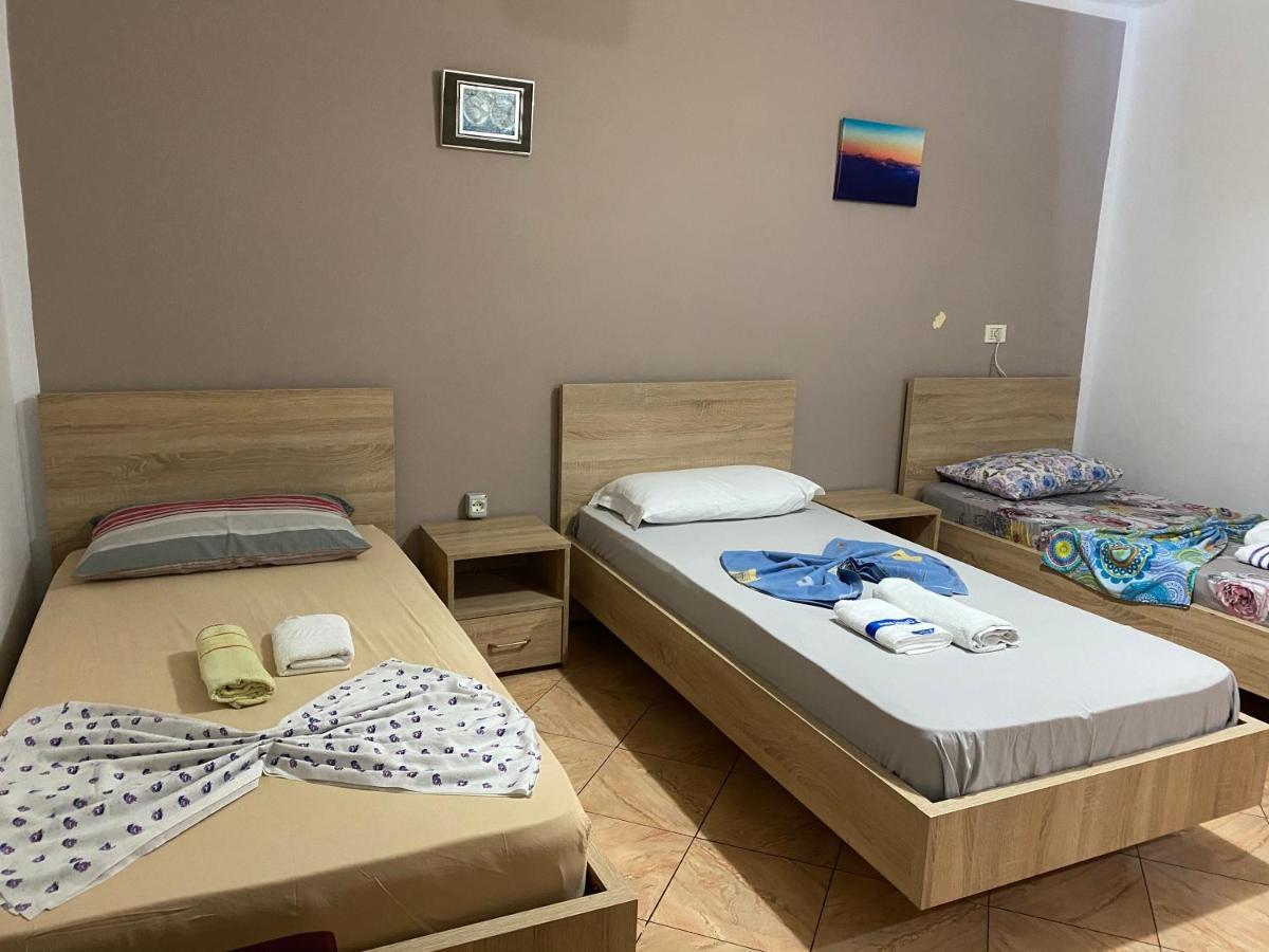 Guesthouse Sense Tiranë Ngoại thất bức ảnh