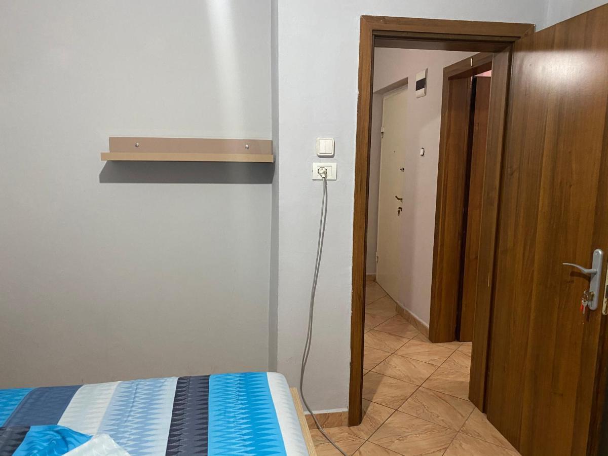 Guesthouse Sense Tiranë Ngoại thất bức ảnh