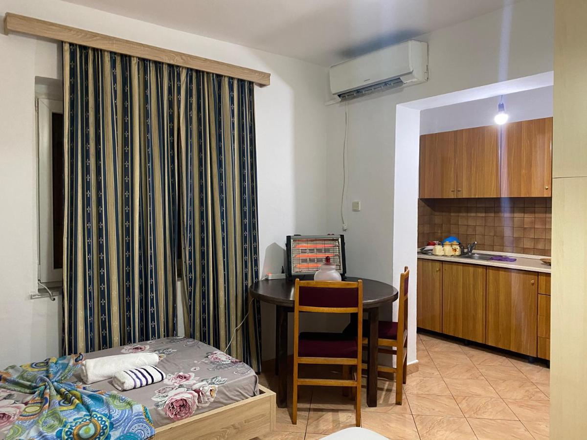 Guesthouse Sense Tiranë Ngoại thất bức ảnh